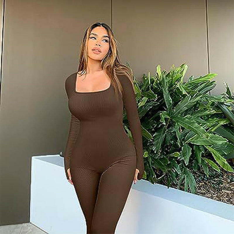 Women's Seamless Long-Sleeve Yoga Jumpsuit.